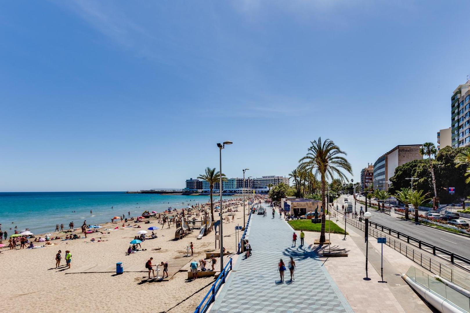 Apartamento Benjamin Rodriguez Alicante Zewnętrze zdjęcie