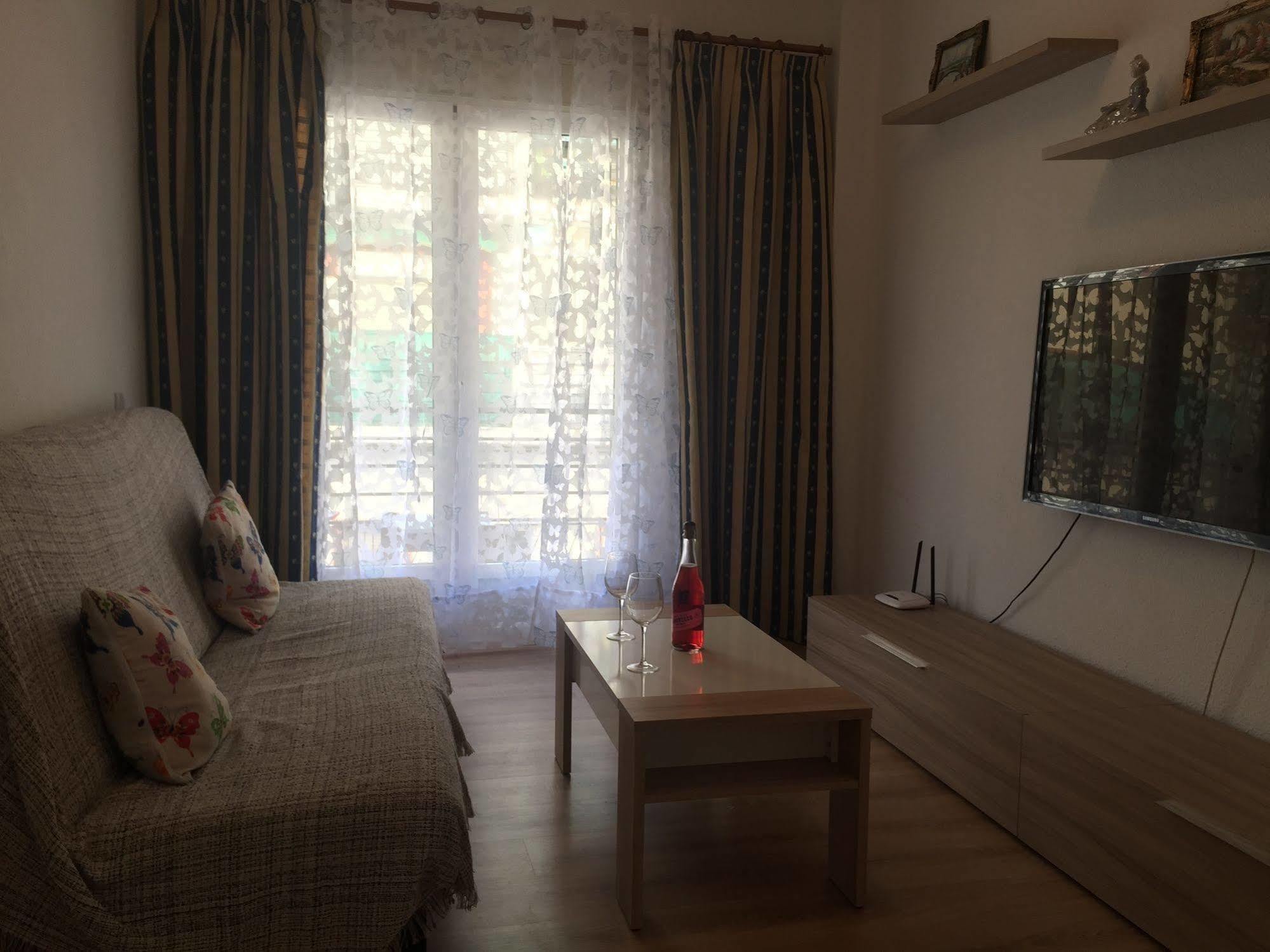 Apartamento Benjamin Rodriguez Alicante Zewnętrze zdjęcie